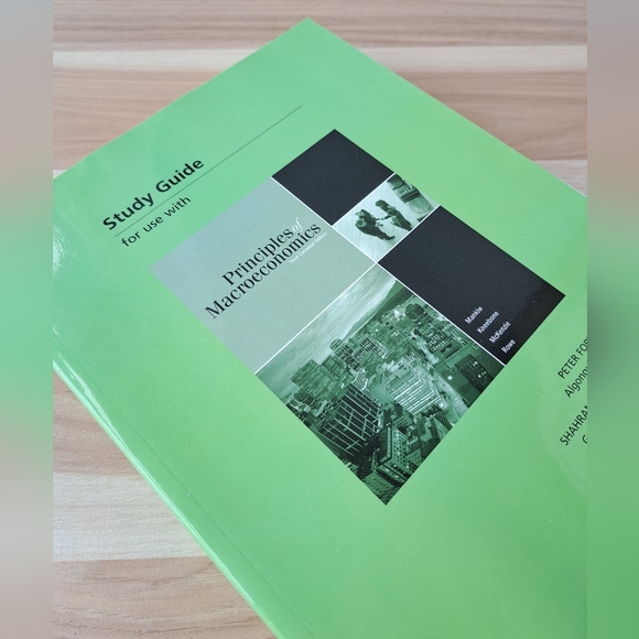 🆕️ Macroeconomics Textbook - Picture 2 of 2